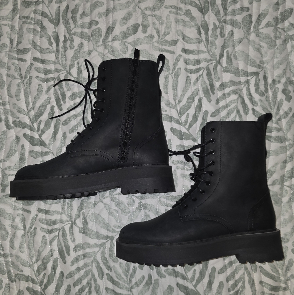 Womens Thursday Quest Leather Boots